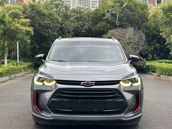 2022 Chevrolet Orlando II, серый, 1760000 рублей - вид 1