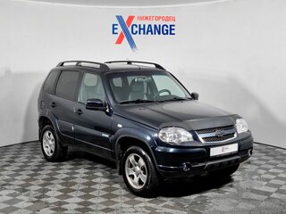 2012 Chevrolet Niva I Рестайлинг, чёрный, 417000 рублей, вид 3