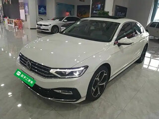 2023 Volkswagen Magotan B8 Рестайлинг, белый, 1800004 рублей, вид 1