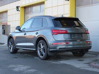 2017 Audi Q5 II (FY), серый, 2995000 рублей, вид 4