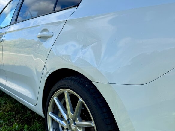 2019 Skoda Rapid I Рестайлинг, белый, 800000 рублей - вид 6
