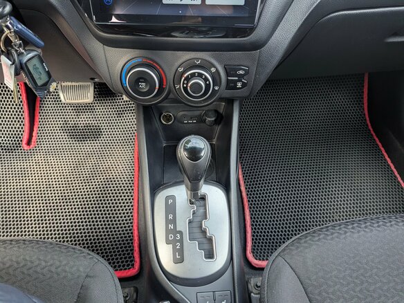 2014 Kia Rio III, красный, 888000 рублей - вид 18