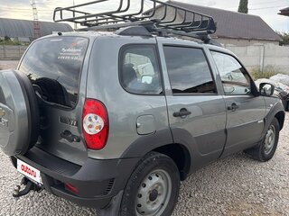 2012 Chevrolet Niva I Рестайлинг, серый, 560000 рублей, вид 5