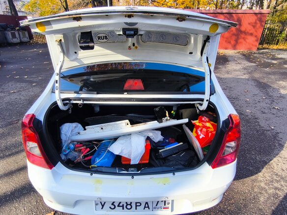 2010 Renault Logan I Рестайлинг, белый, 570000 рублей - вид 15