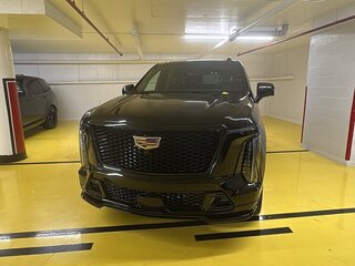 2026 Cadillac Escalade-V I Рестайлинг, чёрный, 27450000 рублей, вид 2