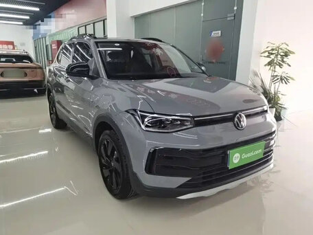2025 Volkswagen Tharu XR, серый, 2250000 рублей, вид 3