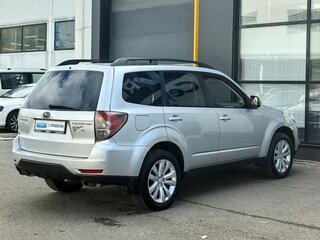 2011 Subaru Forester III Рестайлинг, серебристый, 1020000 рублей, вид 5