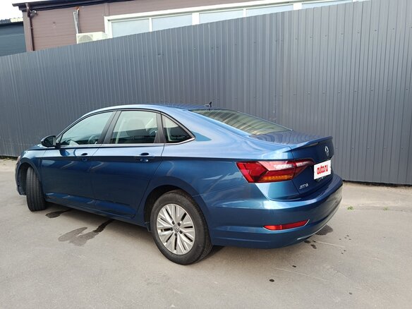 2019 Volkswagen Jetta 6-speed VII, синий, 1440000 рублей - вид 4