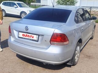 2012 Volkswagen Polo V, серебристый, 600000 рублей, вид 4