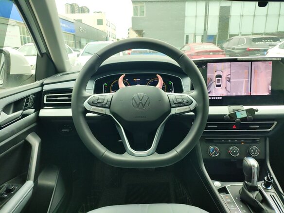 2023 Volkswagen Lavida III Рестайлинг, белый, 1230000 рублей - вид 7