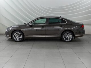 2018 Volkswagen Passat B8, коричневый, 1798000 рублей, вид 4
