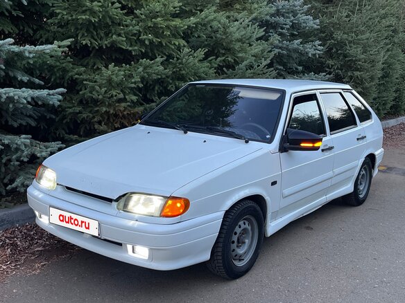 2013 Lada (ВАЗ) 2114, белый, 188000 рублей - вид 8