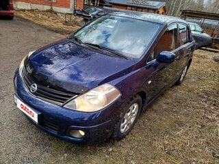 2011 Nissan Tiida I Рестайлинг, синий, 690000 рублей, вид 3