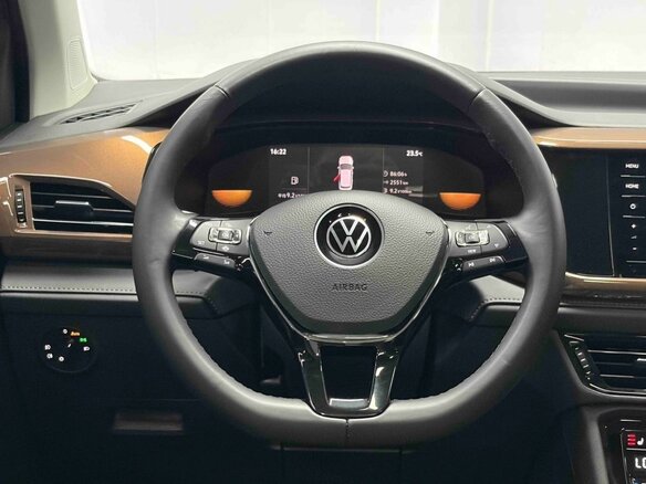 2023 Volkswagen Tharu I, серый, 1890000 рублей - вид 8