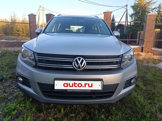 2013 Volkswagen Tiguan I Рестайлинг, серебристый, 1500000 рублей, вид 2