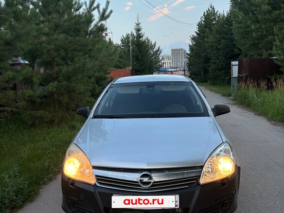 2008 Opel Astra H Рестайлинг, серебристый