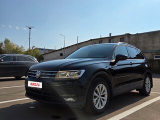 2020 Volkswagen Tiguan II, чёрный, 2635000 рублей, вид 1
