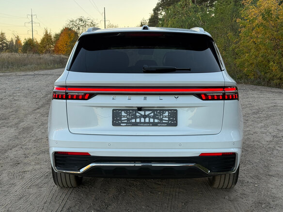 2026 Geely Monjaro (Xingyue L) I Рестайлинг 2 (China Market), белый, 4180000 рублей - вид 8