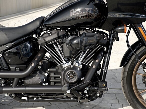 2024 Harley-Davidson Low Rider ST, чёрный, 2350000 рублей - вид 12