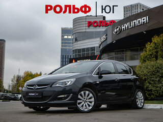 2013 Opel Astra J Рестайлинг, чёрный, 698000 рублей, вид 1
