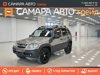 2016 Chevrolet Niva I Рестайлинг, коричневый, 565000 рублей, вид 1