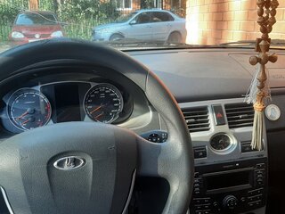 2013 Lada (ВАЗ) Priora I, белый, 230000 рублей, вид 4