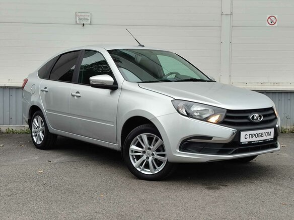 2024 Lada (ВАЗ) Granta I Рестайлинг, серый, 800000 рублей - вид 2