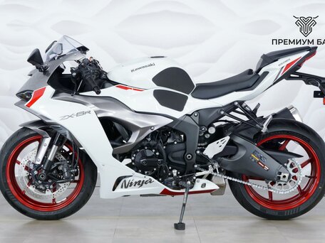 2025 Kawasaki ZX-6R Ninja, белый, 1477000 рублей, вид 2