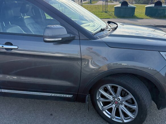 2019 Ford Explorer V Рестайлинг 2, серый, 3650000 рублей - вид 16