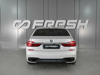 2017 BMW 7 серии 730i VI (G11/G12), белый, 3299000 рублей, вид 4