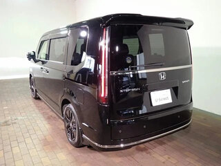 2023 Honda Stepwgn Spada VI, чёрный, 2470700 рублей, вид 5