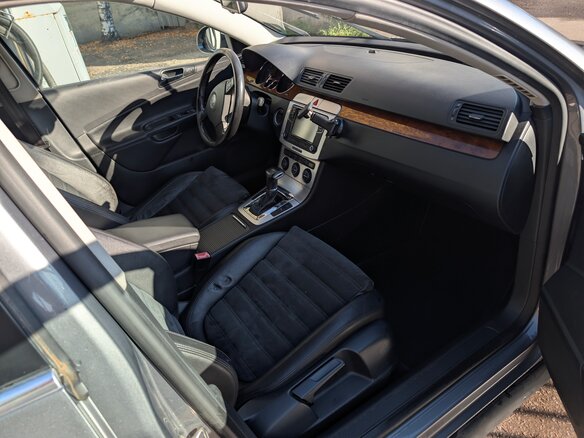 2008 Volkswagen Passat B6, серый, 660000 рублей - вид 11