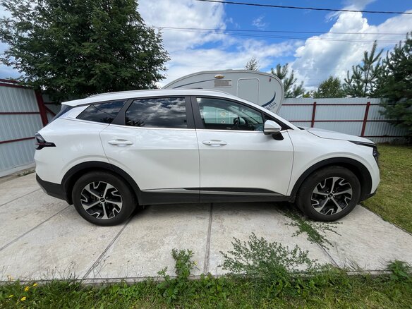 2022 Kia Sportage V, белый, 3250000 рублей - вид 3