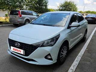 2020 Hyundai Solaris II Рестайлинг, жёлтый, 815000 рублей, вид 1
