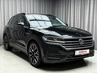 2019 Volkswagen Touareg III, чёрный, 4249000 рублей, вид 2