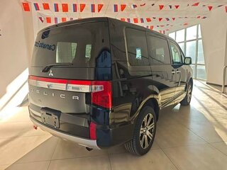 2026 Mitsubishi Delica D:5 I Рестайлинг 2, чёрный, 5760000 рублей, вид 3