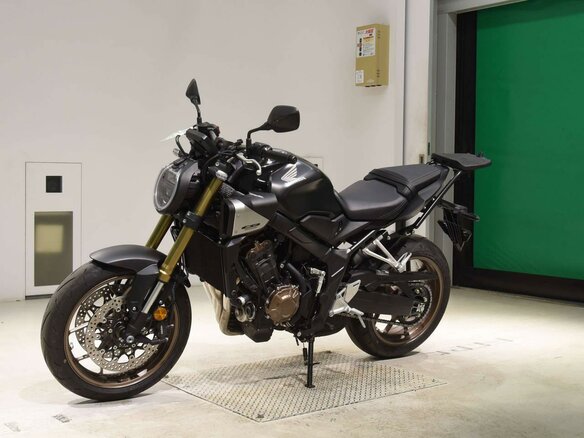 2025 Honda CB 650R, чёрный, 1177000 рублей - вид 3
