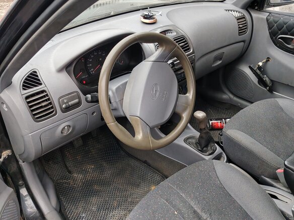 2008 Hyundai Accent ТагАЗ II, чёрный, 135000 рублей - вид 3