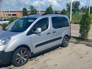 2014 Peugeot Partner II Рестайлинг, серебристый, 800000 рублей, вид 5