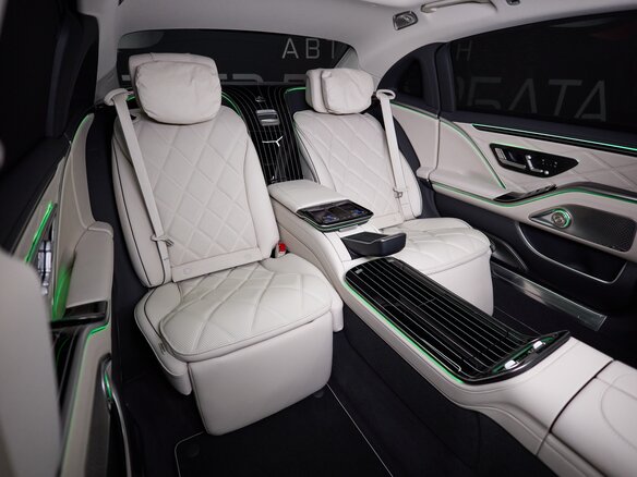 2026 Mercedes-Benz Maybach S-Класс 580 II (Z223) Рестайлинг, чёрный, 43900000 рублей - вид 19