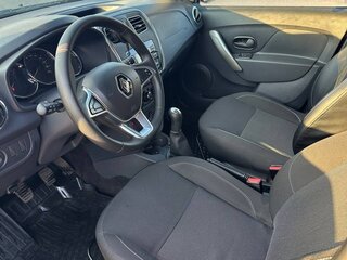 2018 Renault Sandero Stepway II Рестайлинг, чёрный, 950000 рублей, вид 3