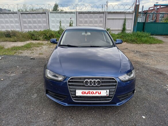 2013 Audi A4 IV (B8) Рестайлинг, синий, 1050000 рублей - вид 1