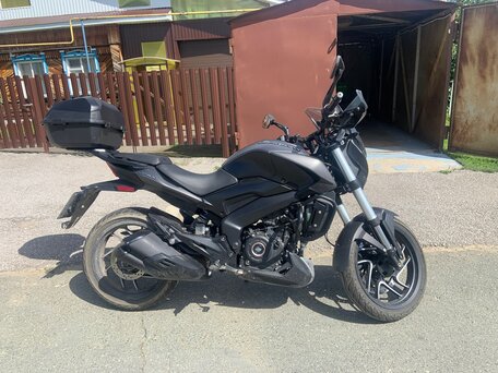 2022 Bajaj Dominar 400, чёрный, 360000 рублей, вид 2
