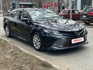 2018 Toyota Camry VII (XV50) Рестайлинг 2, синий, 2390000 рублей, вид 3