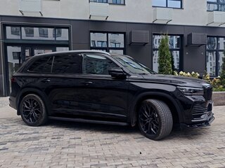 2025 Geely Monjaro (Xingyue L) I Рестайлинг (China Market), чёрный, 3650000 рублей, вид 5