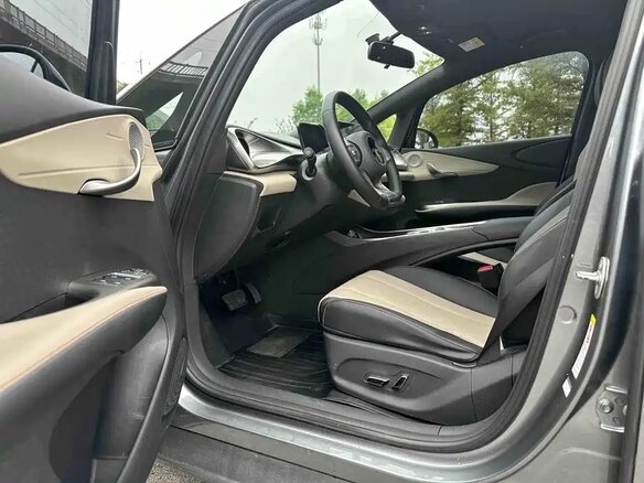 2023 BYD Dolphin 44.9 kWh I, серый, 1608008 рублей - вид 11