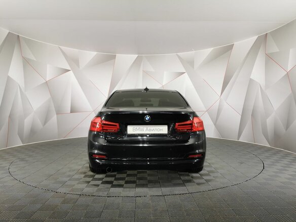 2017 BMW 3 серии 318i VI (F3x) Рестайлинг, чёрный, 1655150 рублей - вид 3