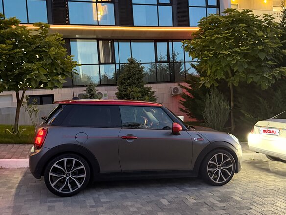 2019 Mini Hatch Cooper III (F55/F56) Рестайлинг, серый, 1750000 рублей - вид 8