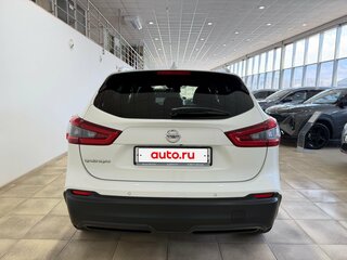 2020 Nissan Qashqai II Рестайлинг, белый, 2200000 рублей, вид 5