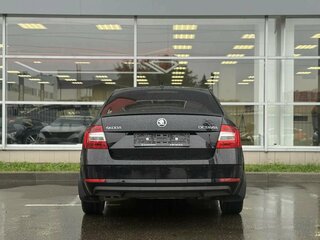 2017 Skoda Octavia III (A7) Рестайлинг, чёрный, 1920000 рублей, вид 5